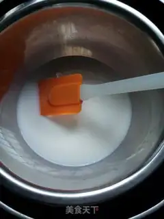 Make Blueberry omelet step 1