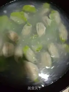Make Eggs, shrimp, pickles step 7