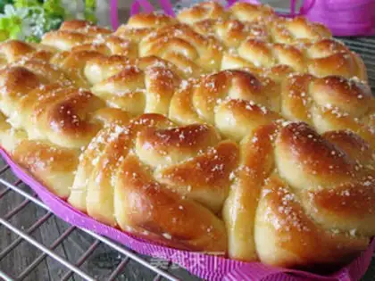 Make Light milk rose bread step 12