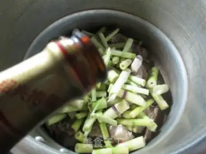 Make The mountain boils dragon bones step 4