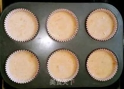 Make Rose cupcakes step 3