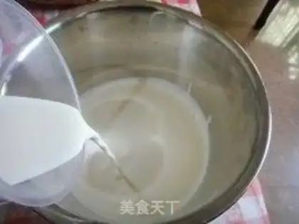 Make Strawberry balls step 2