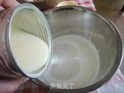 Make Strawberry balls step 3