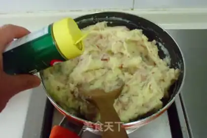 Make Bacon cheese mashed potatoes step 6