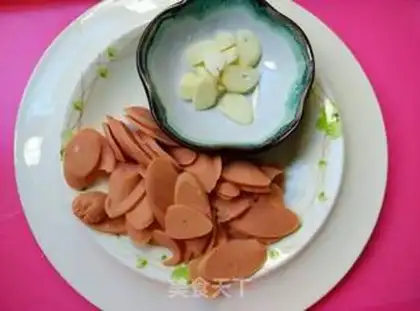 Make Ham sausage and cucumber step 3