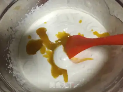 Make The flower fairy mango mousse step 7