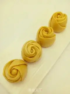 Make Yellow rose bun step 10