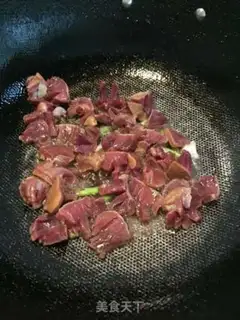 Make ♪ Duck, Jane, celery ♪ step 3