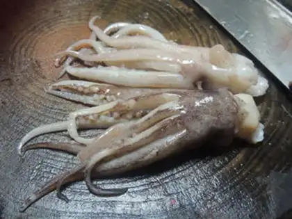 Make Sweet and spicy squid step 0