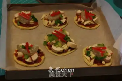 Make Mini seafood pizza step 9