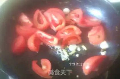 Make Tomato egg noodles step 4