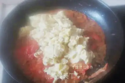 Make Tomato egg noodles step 6