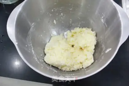 Make Protein coconut ball step 3