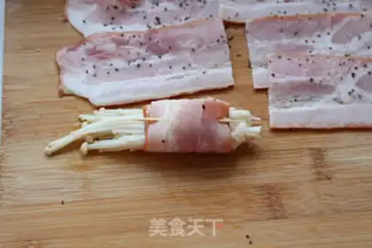 Make Bacon pins and mushrooms step 4
