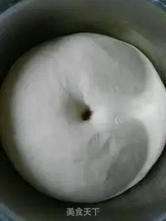 Make The fragrance of cream rolls step 2