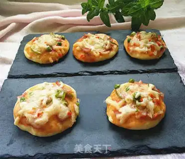 Make Mini ham pizza step 16