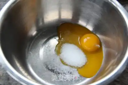 Make Tiger cake roll step 5