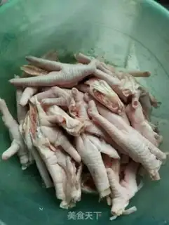 Make Spicy chicken feet step 3