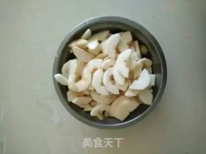 Make Plumbing pear juice step 0