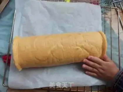 Make Sweet orange kasta roll step 15