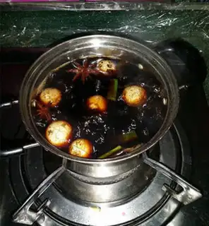 Make Five quail eggs step 6