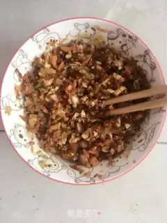 Make radish cabbage and ham buns step 6