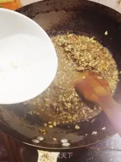 Make Bean petal mushroom sauce step 8