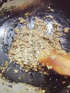 Make Bean petal mushroom sauce step 10