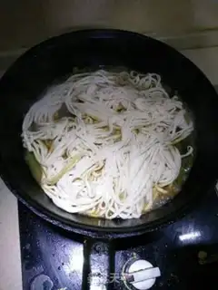 Make Noodles step 4