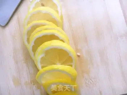 Make Honey lemon tea step 3