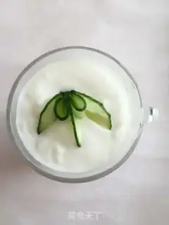 Make Creative yogurt cup step 12