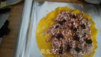 Make Egg roll sausage step 1