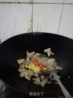 Make Garlic tofu-dry meat step 4