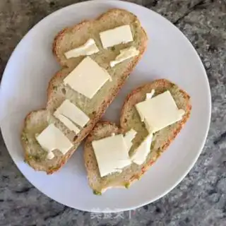 Make Shoes pizza step 3