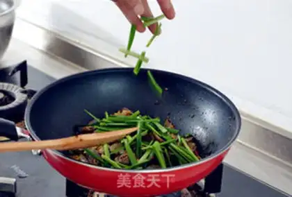 Make Flaming clams step 4