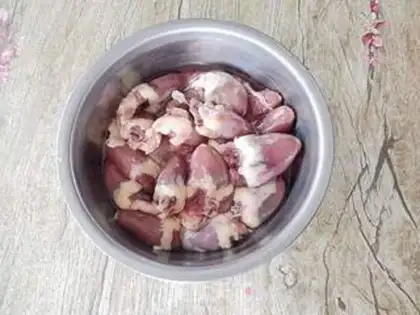 Make Vanilla chicken heart step 0