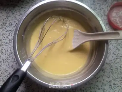 Make Blood yogurt cake step 5
