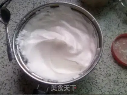 Make Blood yogurt cake step 6