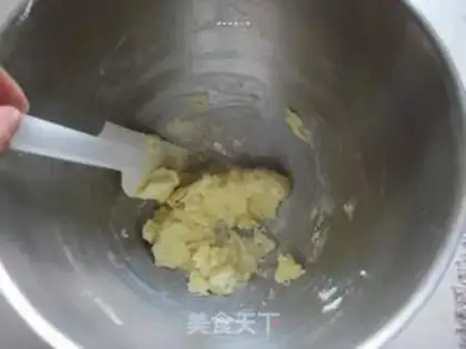 Make Spicy onions step 1