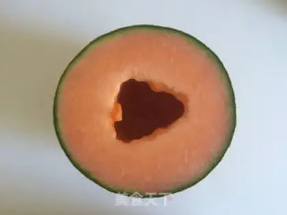 Make Melon milk ice step 1