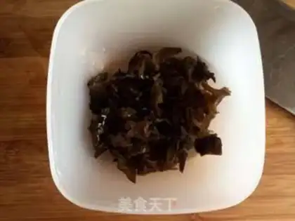 Make The green bean sprouts, the wood step 0
