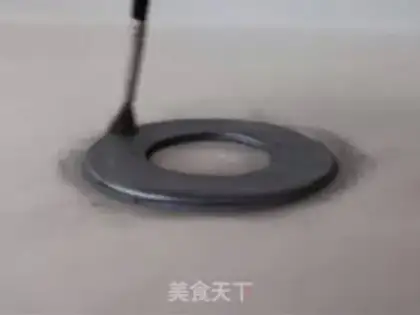 Make STAR WARS BB8 CAKE step 16