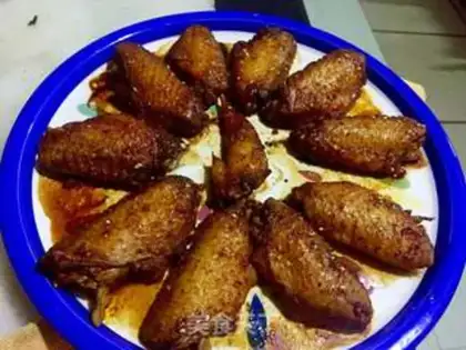 Make Microwave honey sauce on wings step 3