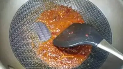 Make Spicy leather shrimp step 6
