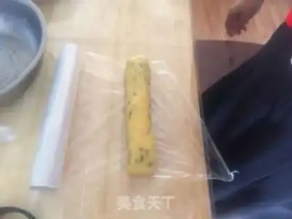 Make Melon cookies step 3