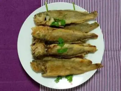 Make Dried and fried yellowfish step 4