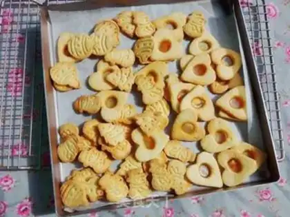Make Milky candy cookies step 12