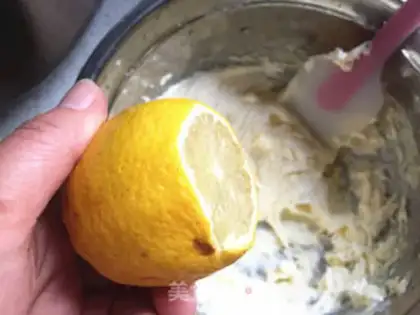 Make Lily cake step 4