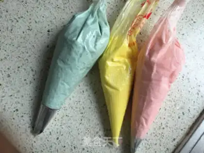 Make Lily cake step 6