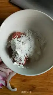 Make Spaghetti mushroom sauce step 2